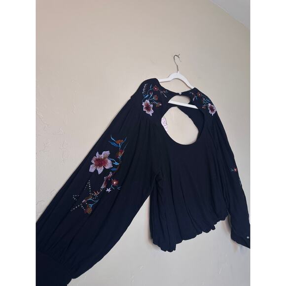 NWT Free People Black Embroidery Lita Long Sleeve Top LARGE - Picture 8 of 9